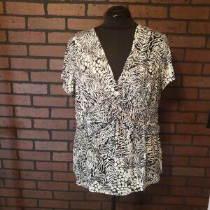 Cable & Gauge Crossover Black & White Top